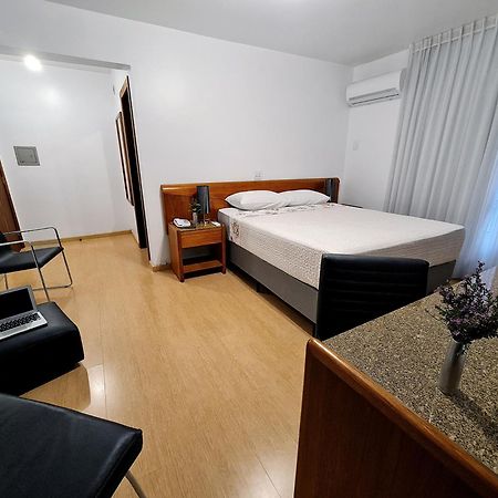 Hotel Germania 约恩维利 外观 照片