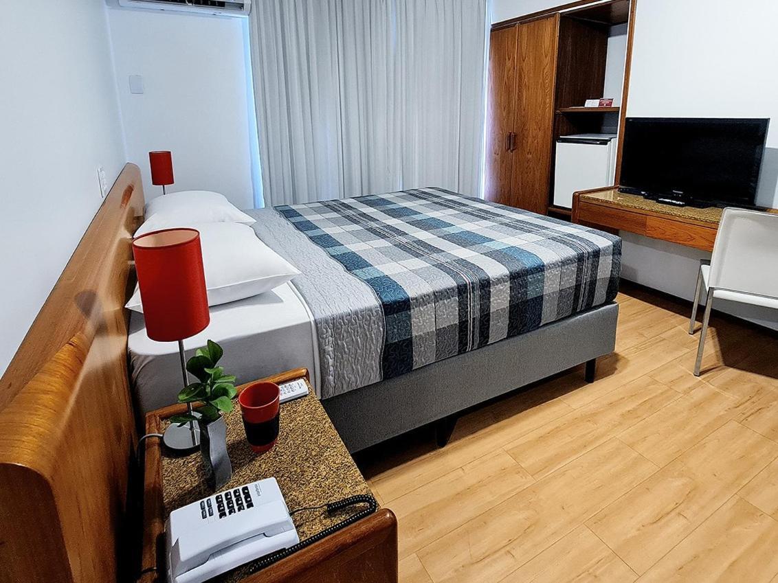 Hotel Germania 约恩维利 外观 照片