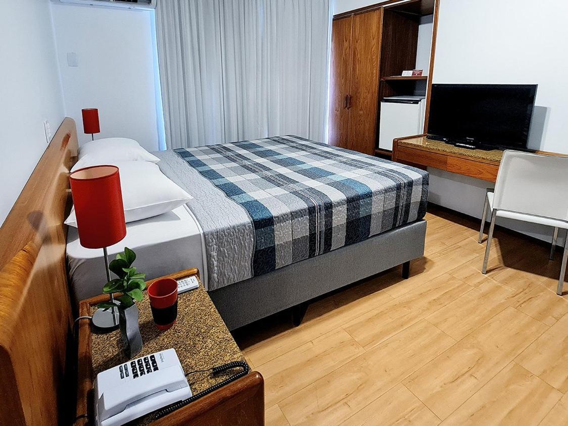 Hotel Germania 约恩维利 外观 照片
