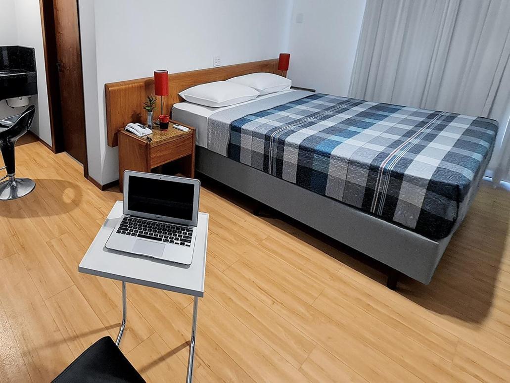 Hotel Germania 约恩维利 外观 照片
