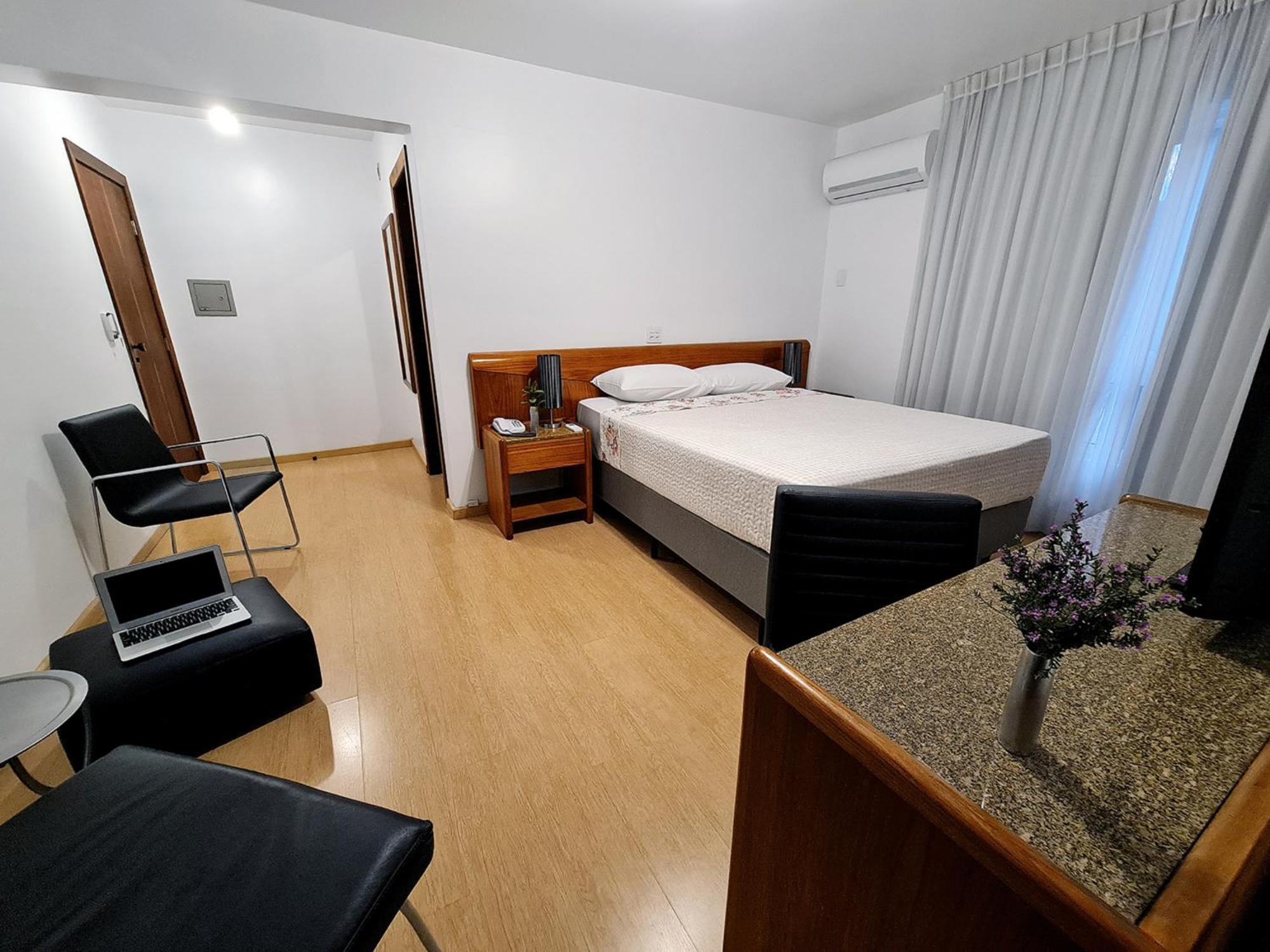 Hotel Germania 约恩维利 外观 照片